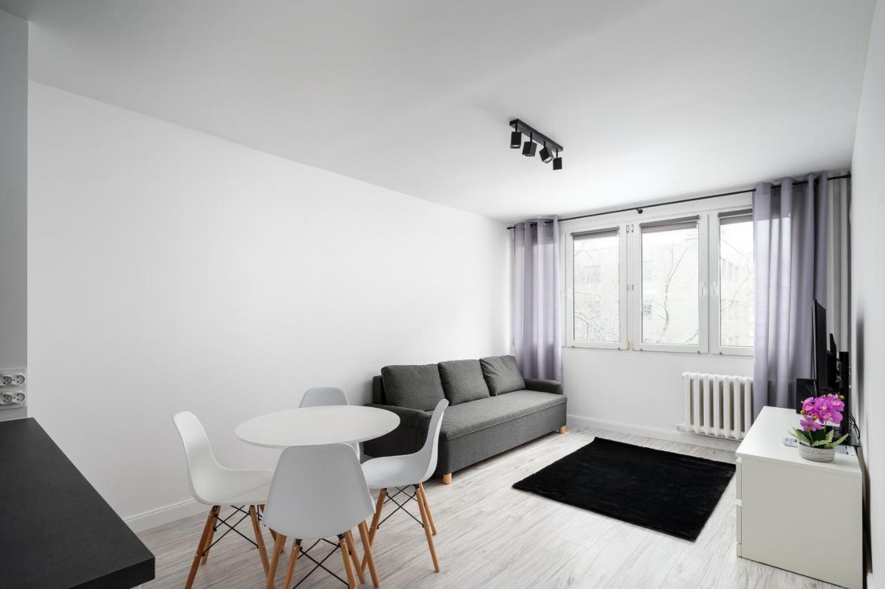 Wierzbno Modern Apartment Varsóvia Exterior foto